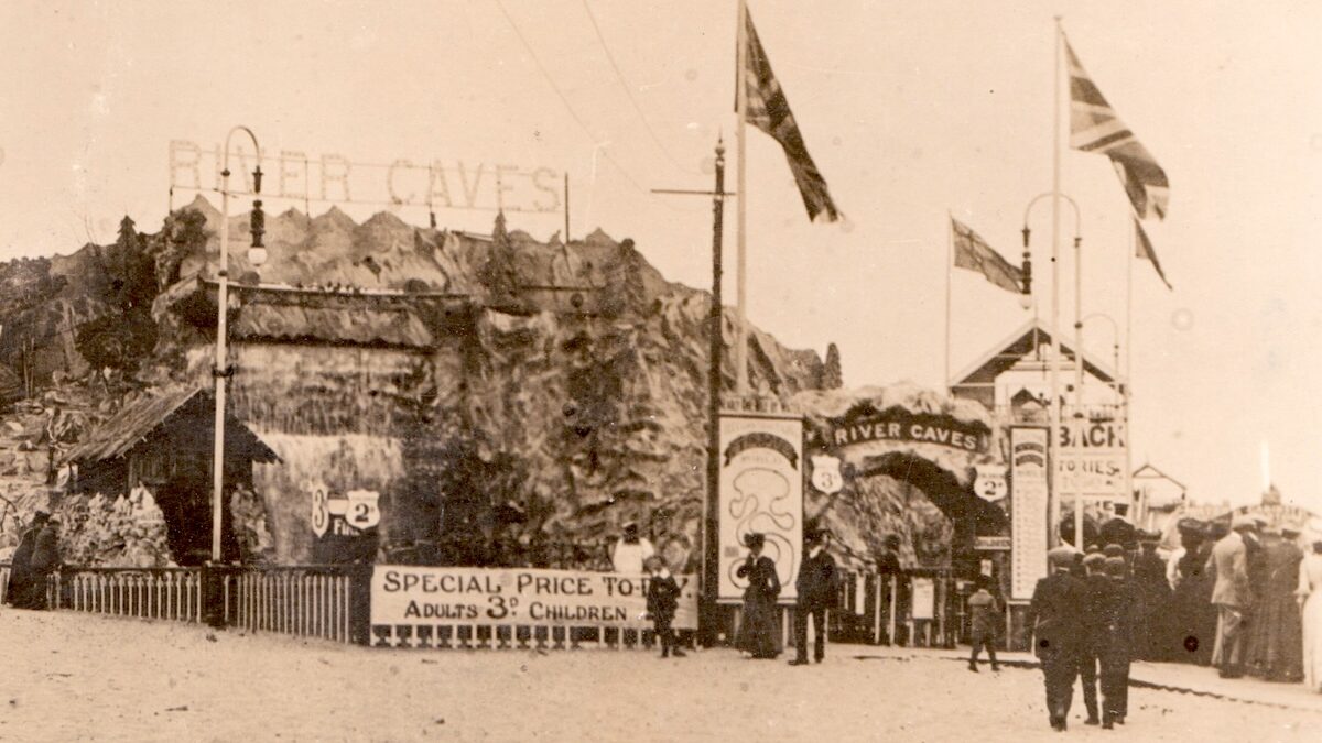 01/11/1905 – Fire at River Caves