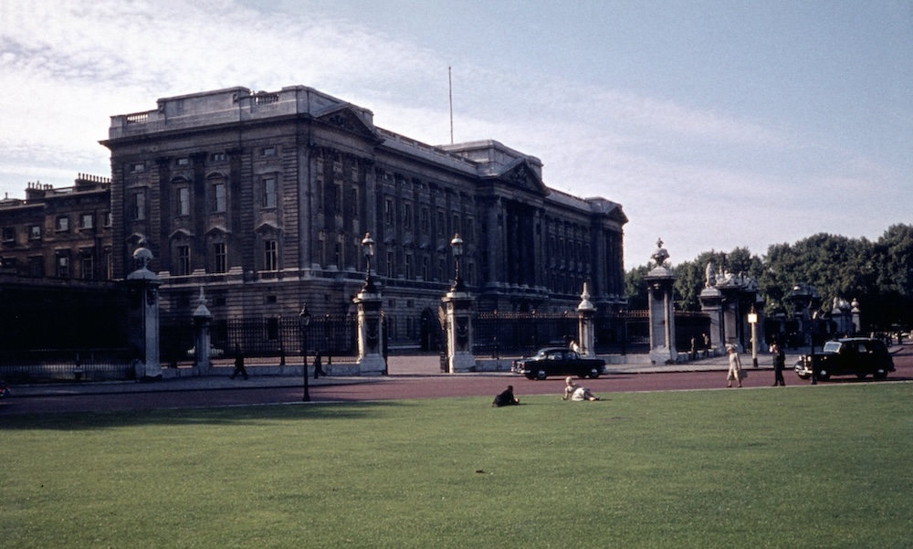 31/12/1960 – Mrs L. D. Thompson appointed MBE