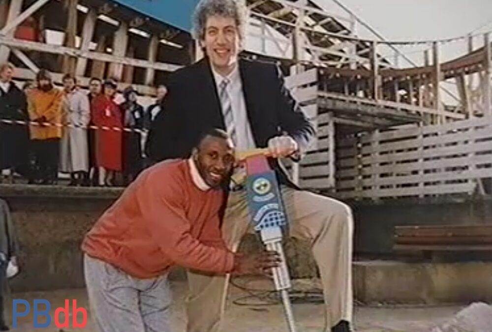 17/12/1992 – Turf cutting ceremony takes place for Project 94