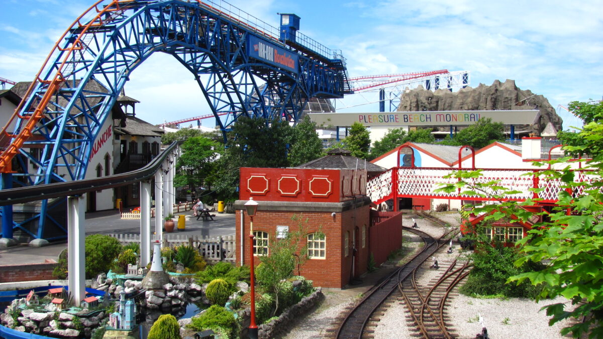 04/10/2005 – Park gardeners win award for fifth year