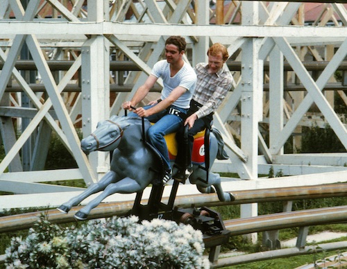 02/09/1977 – Steeplechase officially opens