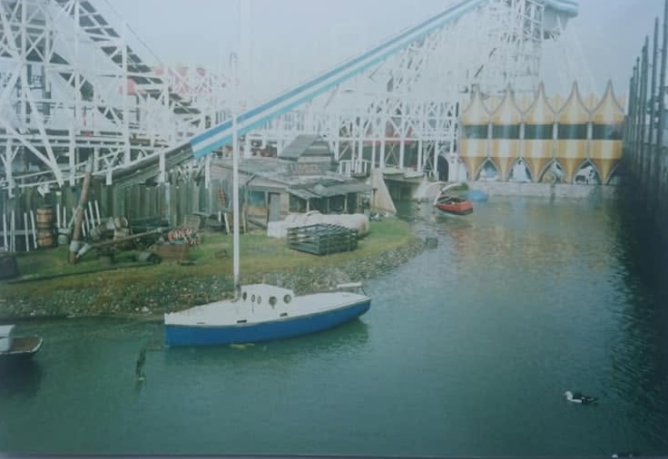 PBdb.co.uk_1990Flood-3_BrianMcCormick.jpg